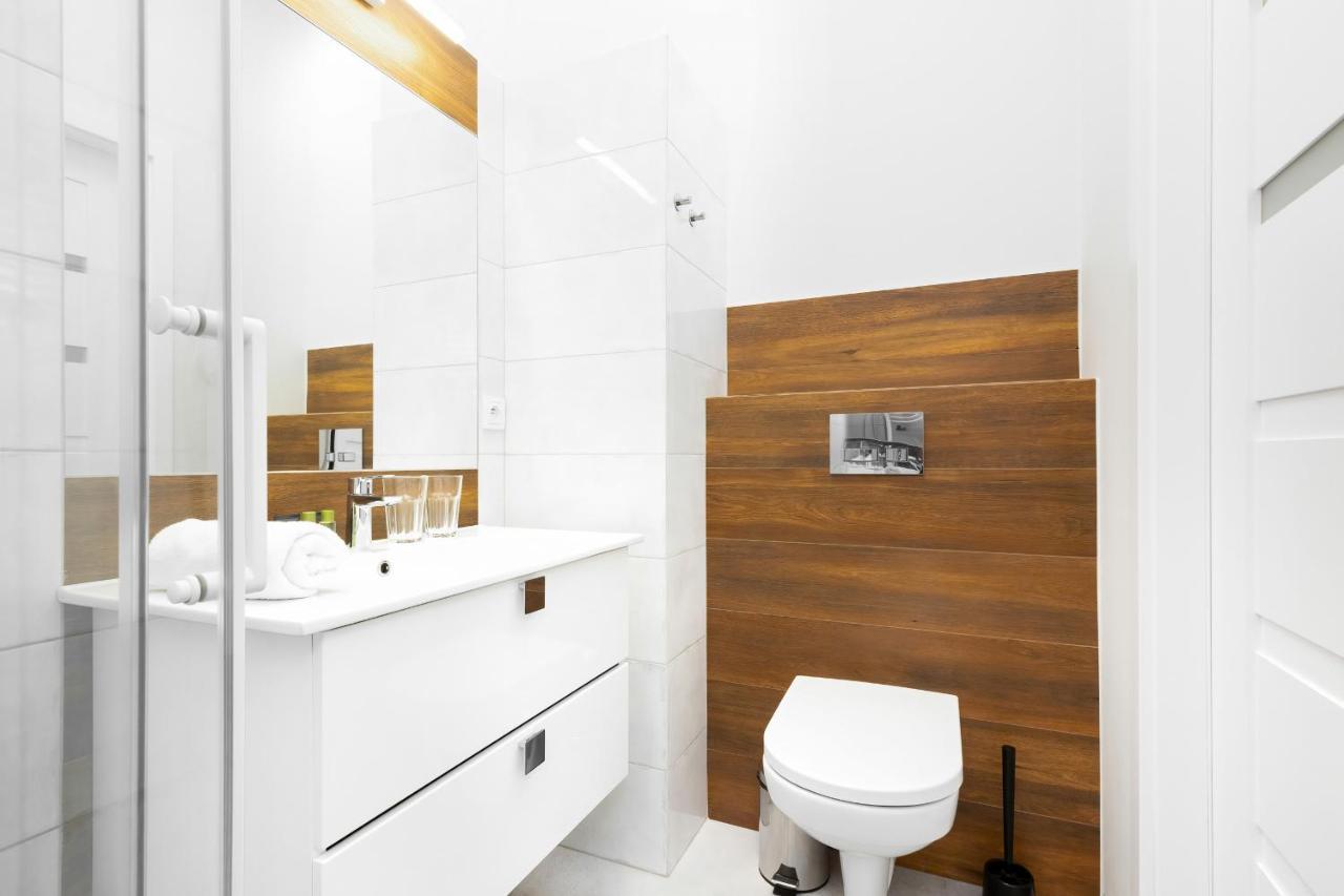 Apartments With Parking Warsaw Business Center By Noclegi Renters Exterior foto